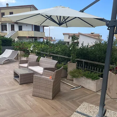 Piccolo Paradiso In A Mare ヴィラ プラーイア・ア・マーレ