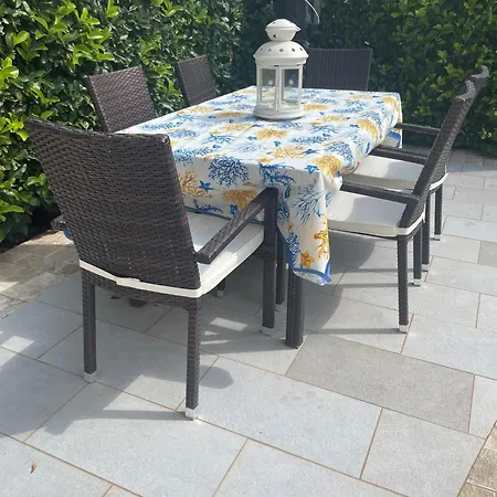 Piccolo Paradiso In A Mare 프라이아 아 마레